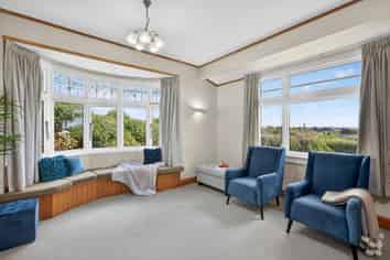 15 Highfield Grove, Richmond