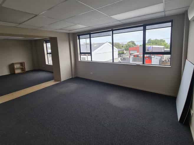 Smart 197sqm Office – Professional & Affordable