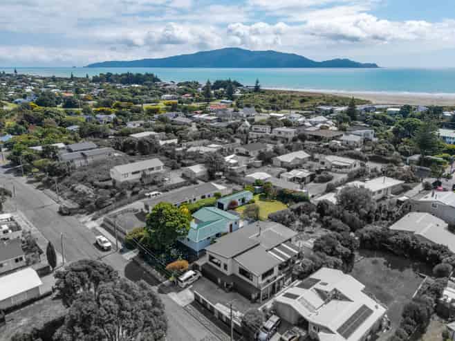 13 Atua Street, WAIKANAE BEACH