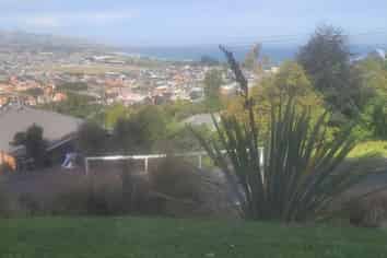 28 Ravenswood Road, Saint Clair