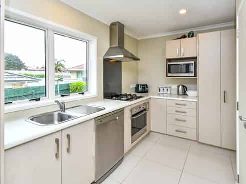 8A Pamir Road, Papatoetoe