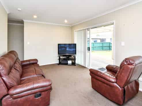 8A Pamir Road, Papatoetoe