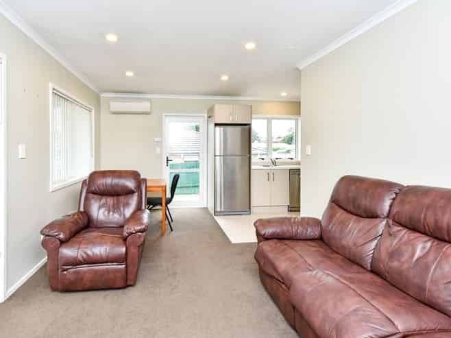 8A Pamir Road, Papatoetoe
