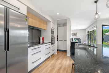 9 Tiny Hill Drive, Rolleston