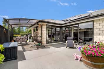 9 Tiny Hill Drive, Rolleston