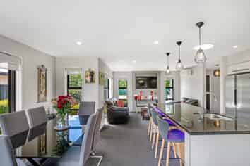 9 Tiny Hill Drive, Rolleston