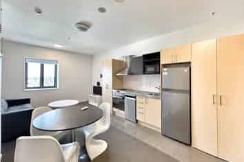 608/17 Putney Way, Manukau