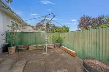 2/304 Southland Road, Hastings