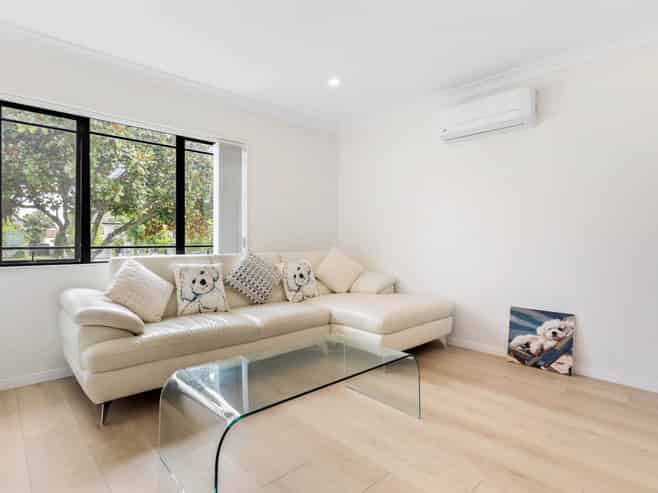 7 Oakville Avenue, Flat Bush