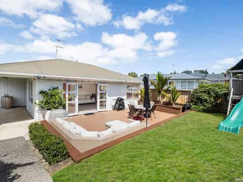 18 Mcrae Road, Mount Wellington