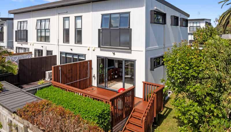 2 Tautaiao Lane, Papakura