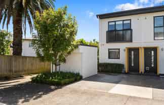 2 Tautaiao Lane, Papakura