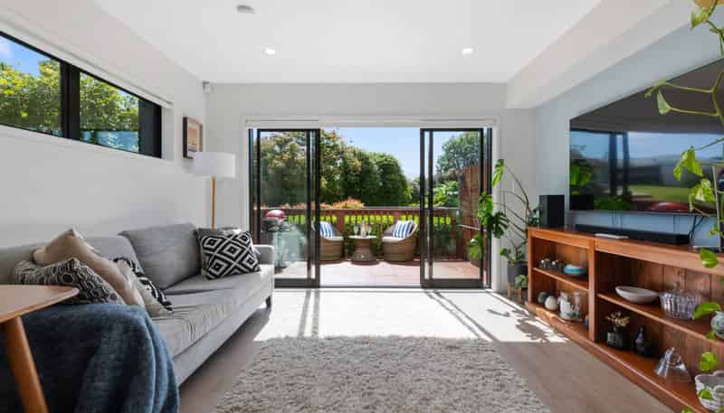 2 Tautaiao Lane, Papakura