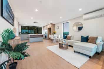 4202D Great North Road, Glendene