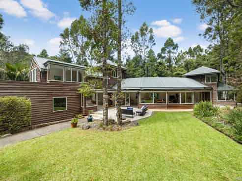 30 Fawcett Road, Laingholm