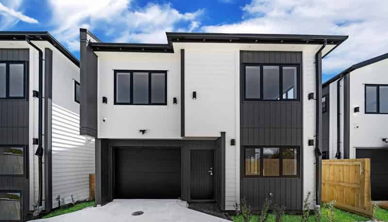 Lot 2/ 107 Raglan Street, Mangere East