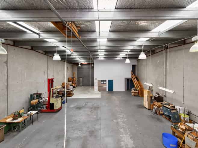 Outstanding Wairau industrial