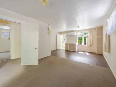 27 Milton Road, Bluff Hill