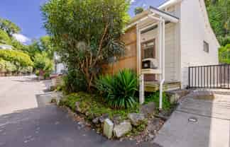 27 Milton Road, Bluff Hill