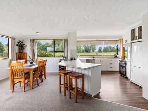 206 Winchester Geraldine Road, Geraldine Flat