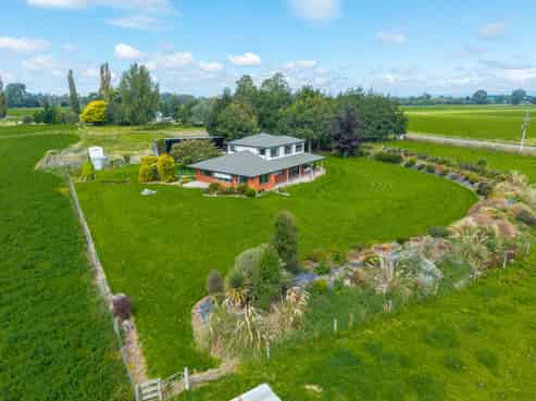 206 Winchester Geraldine Road, Geraldine Flat