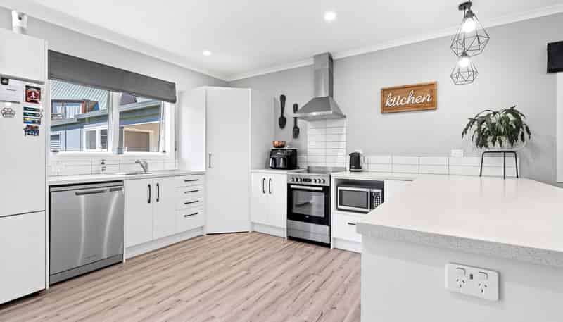 61C MacArthur Street, LEVIN