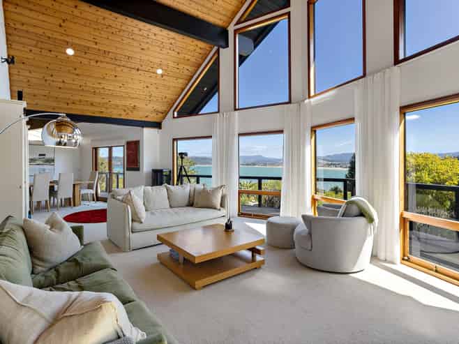 21 Haddon Crescent, Whitianga