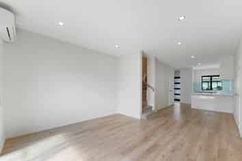 7/224 Princes Street East, Otahuhu