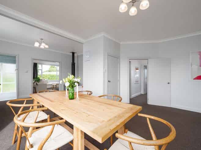 801 Frederick Street West, Mahora