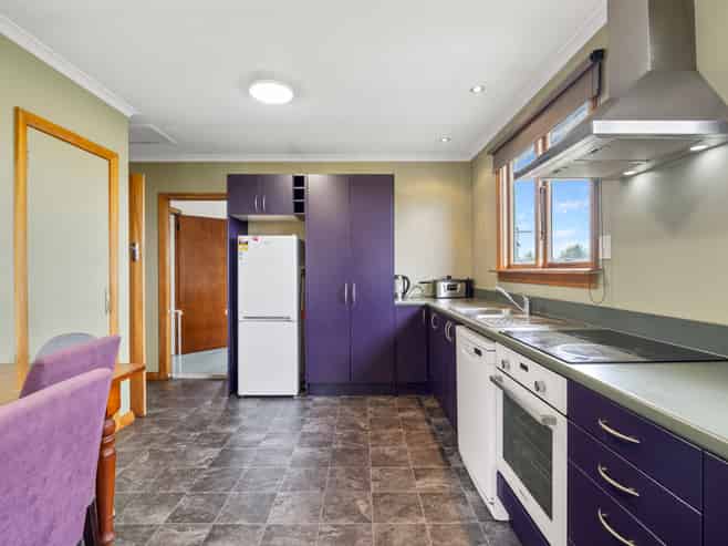 47 Nottingham Crescent, Calton Hill