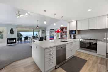 49 Torkar Road, Clarks Beach