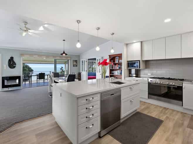49 Torkar Road, Clarks Beach