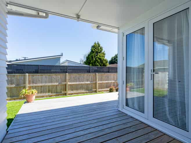 158 B Bartholomew Road, LEVIN