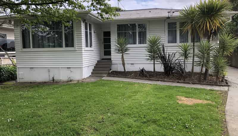 37 Canberra Avenue, Lynfield