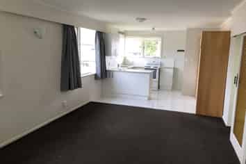 37 Canberra Avenue, Lynfield