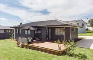 4c Fernleigh Street, Kerepehi