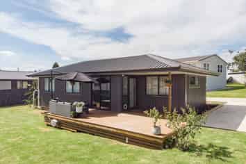 4c Fernleigh Street, Kerepehi