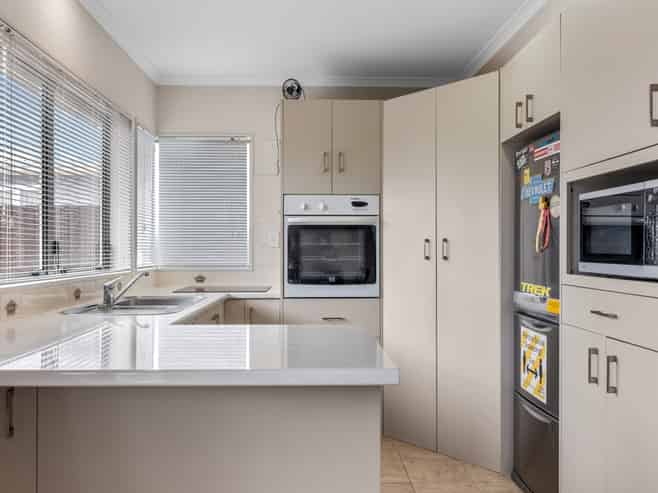 18B Emmett Street, Greerton