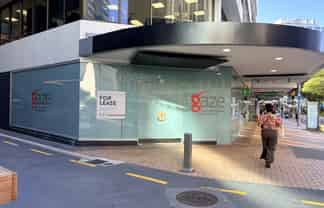 Premier retail address