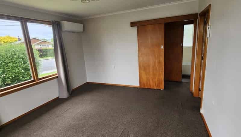 1/11 Longfellow Street, Sydenham