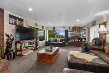 38 Puketotara Road, Glenbervie