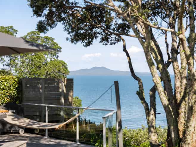 5A Clifton Road, Browns Bay