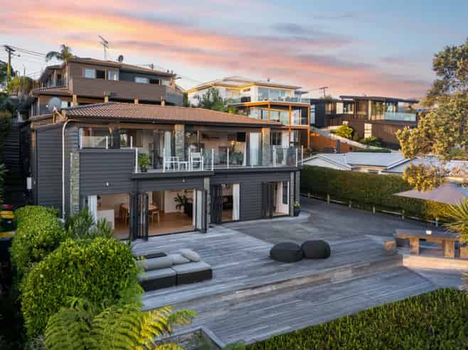 5A Clifton Road, Browns Bay