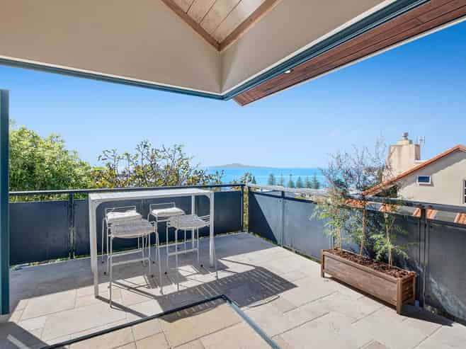 13a Orchard Road, Browns Bay