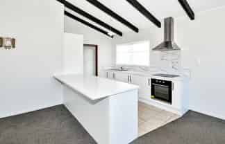 2/162 Porchester Road, Papakura