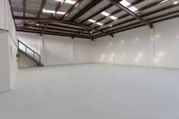 Refurbished Industrial Unit | 314 m2