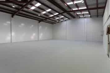 Refurbished Industrial Unit | 314 m2