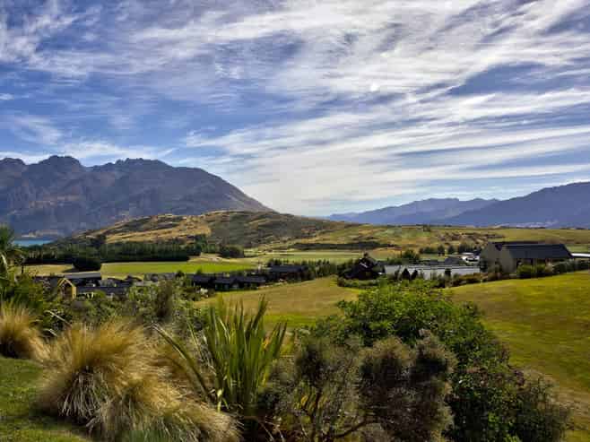 3 Pioneer Court, Jacks Point