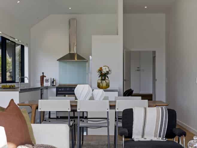 3 Pioneer Court, Jacks Point