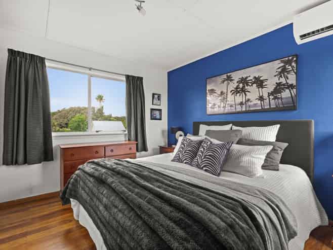 292 Clifton Road, Te Awanga